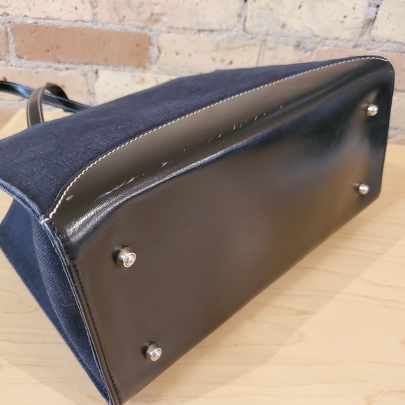 Kate Spade Tote with Pink Lining - Picture 8 of 8